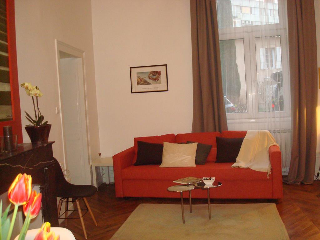 克拉克特尔克劳斯圣简公寓 Mâcon 客房 照片